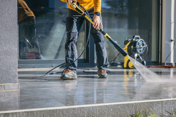 Best Residential Pressure Washing Services  in Riverton, WY